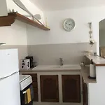 Maison De